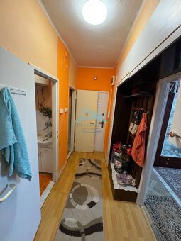 Na predaj 3 izbový byt na prízemí v centre mesta Šahy. - 7
