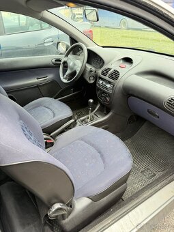 Peugeot 206 1.1E 1/2001 - 7