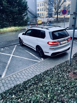 BMW X7 50D - 7