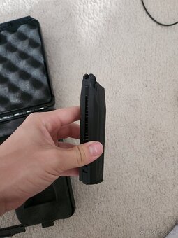ASG CZ P09 + kufor a zasobnik navyše - 7