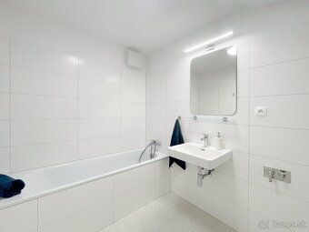 2 izb. byt s balkónom, pivnicou a park. miestom - BA Rača - 7