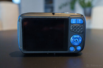 Canon PowerShot D30 - 7