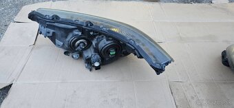 Predam svetla honda crv - 7