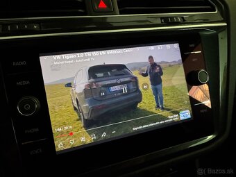 Carlinkit CarPlay Ai Box LED s Android 13 8+128GB - 7