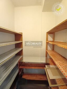 HALO reality - Predaj, trojizbový byt Lučenec, priestranný v - 7