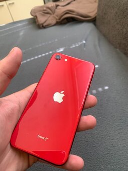 iPhone se 2020 - 7