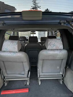 Peugeot 806 7 miestne - 7