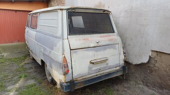 Škoda 1203 zo šiltom - 7