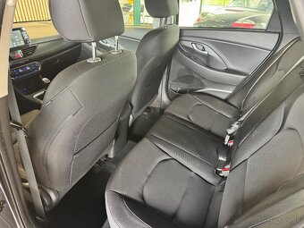 Hyundai i30 Combi 1.6 CRDI 2020/117 tisíc km - 7