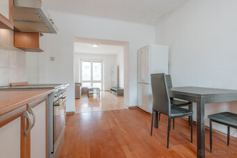 Na prenájom 2-izbový byt v centre Martina - 7