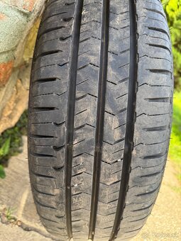 Letné pneu 215/70 r15C dodávka (200€) - 7