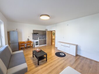 GARSÓNKA NA PREDAJ 35 m2 PETRŽALKA, BRATISLAVA - 7