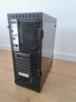 Herný PC – Ryzen 7, RX 5700 XT, 32GB RAM, 1.5TB SSD - 7