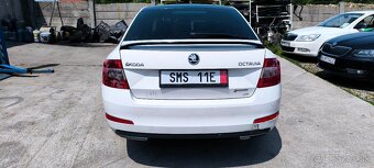 Skoda Octavia 3 po havarii - 7