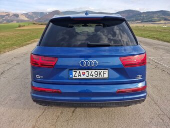 Audi Q7 - 7