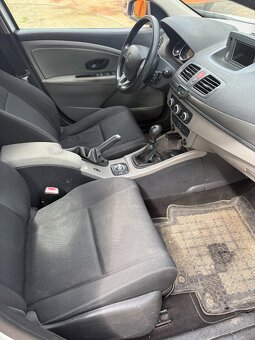 Renault Megane 1.5 dCi (r.v.2011) - 7