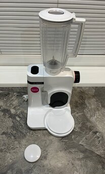 Kuchynský robot Bosch MUMS2EW00/01 700W - 7