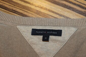 Dámsky sveter Tommy Hilfiger v. M - 7
