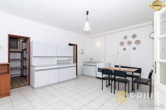 PREDAJ 4 iz RODINNÝ DOM S GARÁŽOU ČULENOVA HC - 7