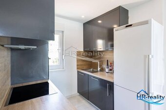 Krásny apartmán v Starej Novalji, 2 rada od mora - 7