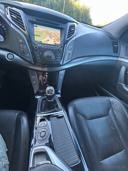 Hyundai i40 CW BUSINESS 1.7CRDi 100kw 2012 - 7