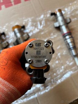 VSTREKOVAČE CLAAS LEXION - 7