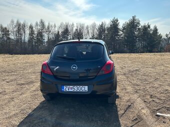 Opel Corsa D 1.4 benzín - 7