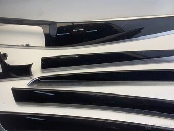 Piano / čierny dekor bmw f10 f11 - 7