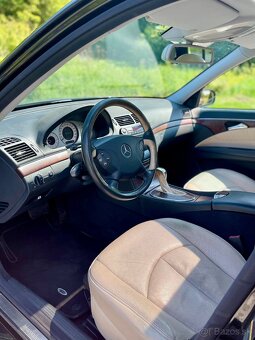 Mercedes Benz E270 Elegant - 7