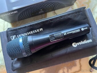Shure, Senheisser, Neumann - 7