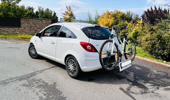 OPEL CORSA so zabudovaným nosičom na bicykle - 7