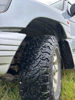 Predám Mitsubishi pajero 2,5 TD 85 KW - 7