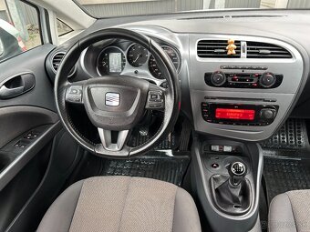 Seat Leon 2.0 TDI 103kW BMM Sport r.v.2010 - 7