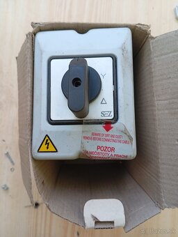 Predám cirkulár s veľa prislušenstvom - 7