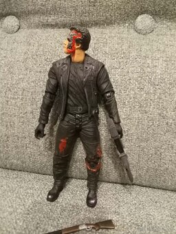 Model Terminátor Arnold Schwarzenegger - 7