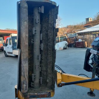 Predám mulčovač Mulcher Müthing MU-H/S 180 - 7