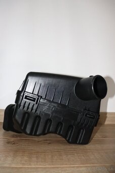 Box vzduchového filtra - 7