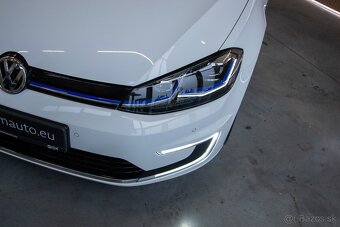 VOLKSWAGEN E-GOLF 2017 - 7