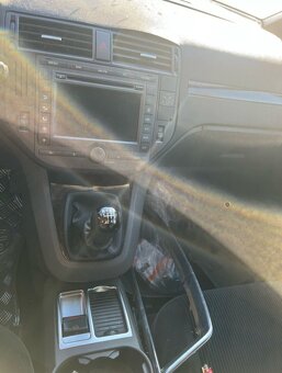 Rozpredám na diely Ford C-Max Focus mk2 mk1 - 7