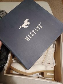 Dámské topanky Mustang 40 - 7