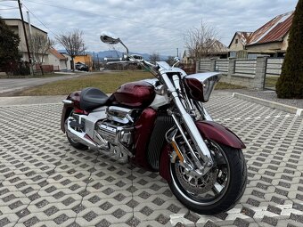 Honda Valkyrie Rune NRX 1800 - 7