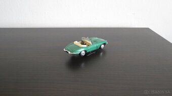 Autíčka modely Mercedes, BMW, Porsche, Jaguar atd. - 7