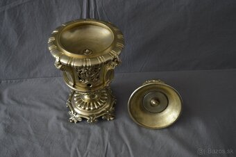 Bronzová váza - 7
