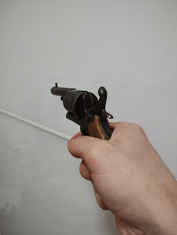 Starožitný malý historický revolver LEFAUCHEUX z roku 1870 - 7