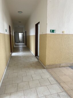 Budova s viacerými možnosťami využitia Moldava n/B - 7