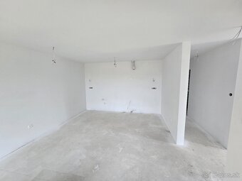 NA PREDAJ 4 IZBOVÝ DVOJDOM - 7