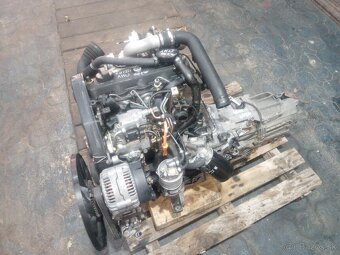Predám motor 1.9 TDI 66KW AHU PASSAT B5 - 7