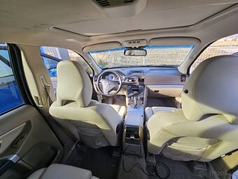 VOLVO XC90 D5 7 miestne 8/2014 - 7