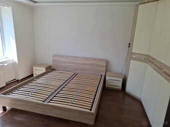 Ponúkame na predaj krásny slnečný 3 izbový byt v Humennom - 7