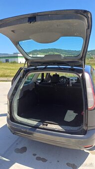 Ford Focus Combi 1.6 Tdci 66 Kw GHIA - 7
